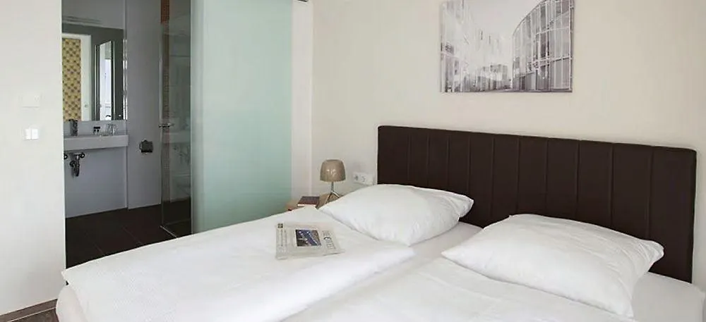 Adapt Apartments Berlin - Adlershof 4*,  Германия