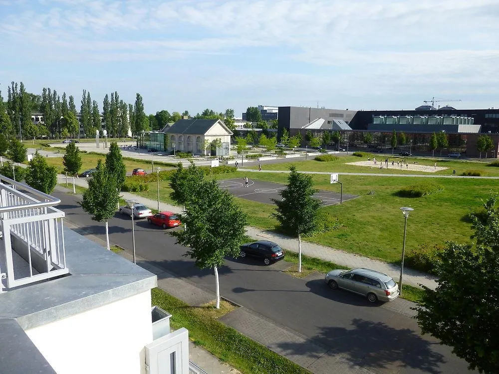 Adapt Apartments Berlin - Adlershof Aparthotel